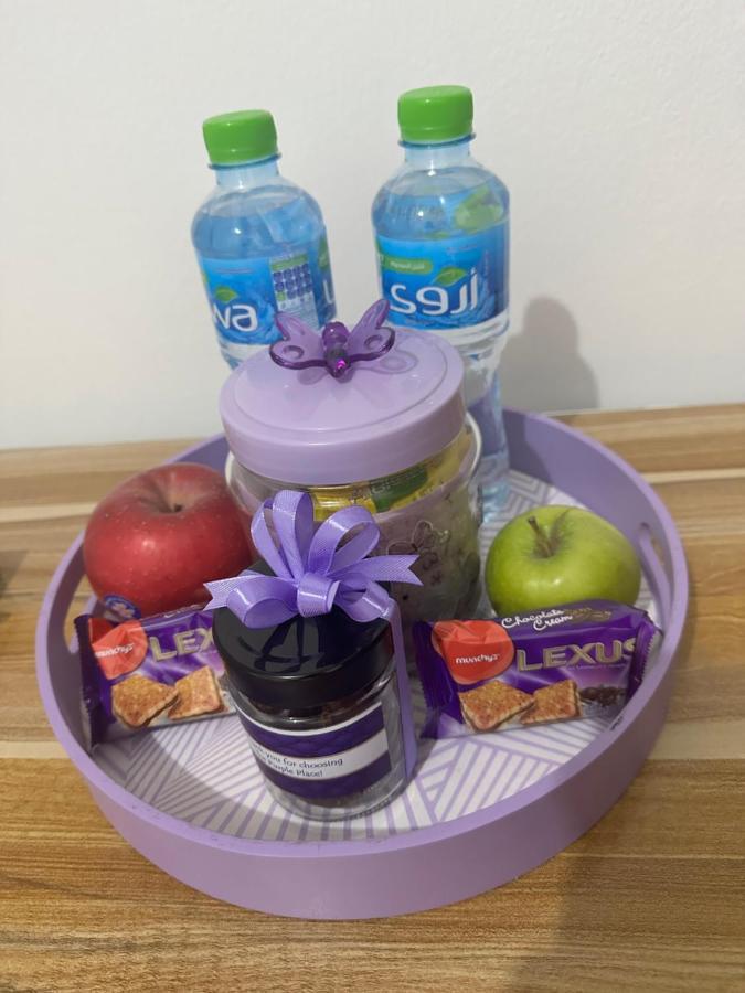 The Purple Place Appartement Abu Dhabi Buitenkant foto